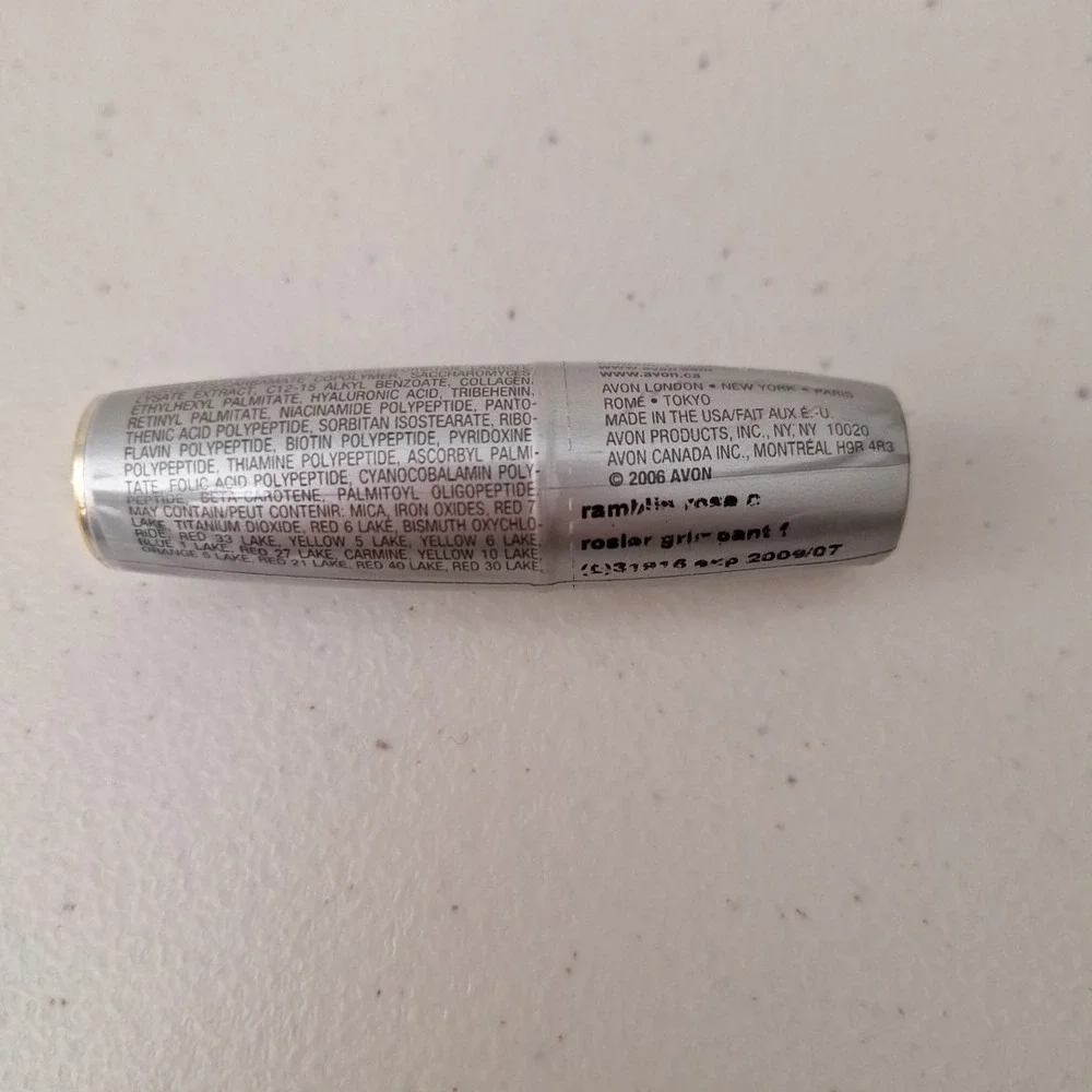 NEW AVON Beyond Color Plumping Lip Color SPF 15 Double Retinol - RAMBLIN ROSE